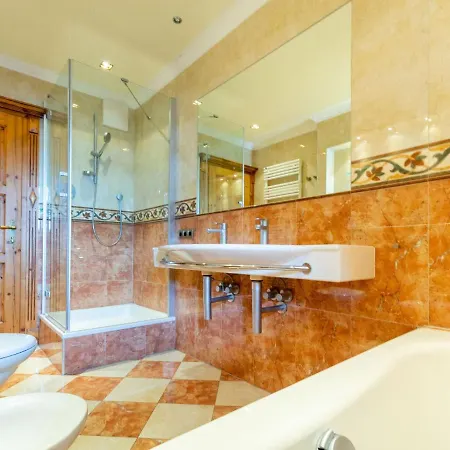 Luxurious In Hinterglemm With Sauna Saalbach-Hinterglemm